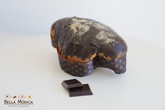 Colomba al cioccolato di tipo modicano